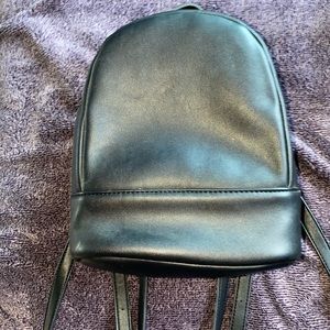 forever 21 black mini backpack